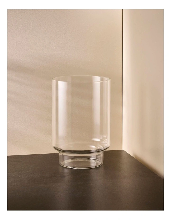 Sora Hurricane Vase 22cm in Clear image 4