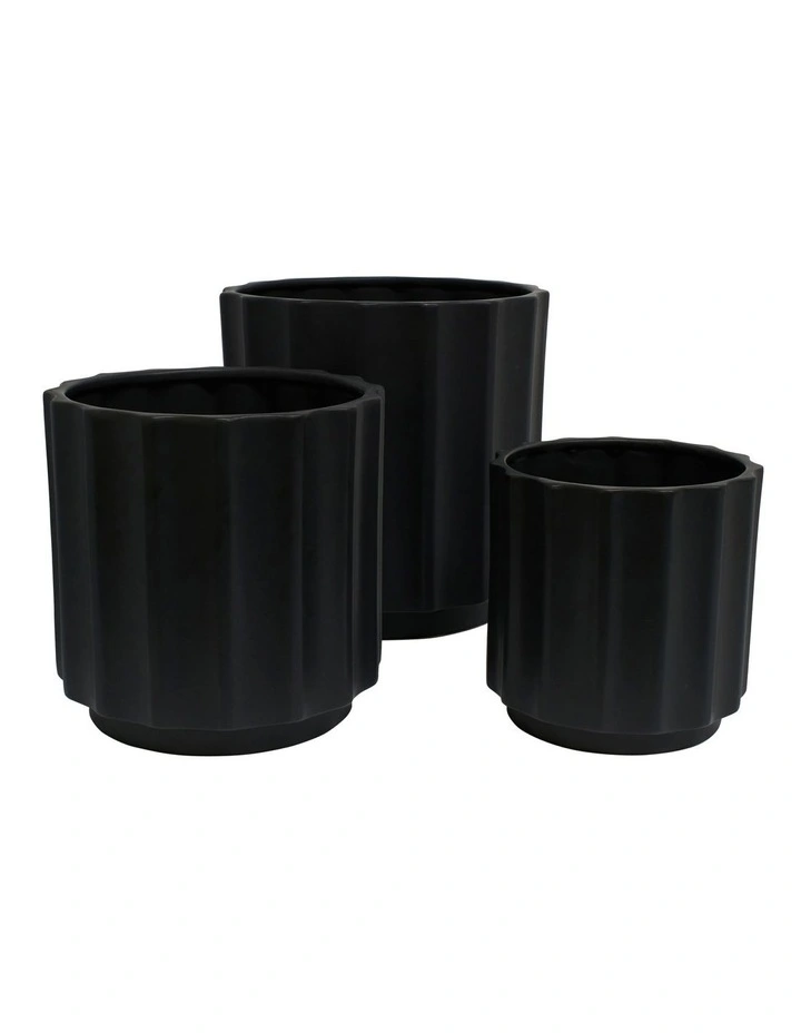 Revolve Planter 16x16cm in Black image 4