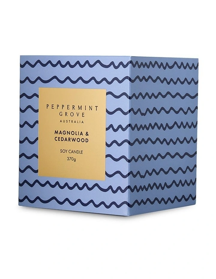 Magnolia Cedarwood Candle 370g image 2