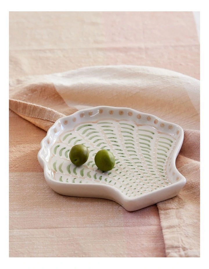 Shell Plate 17.5x17x2cm in Multi image 2