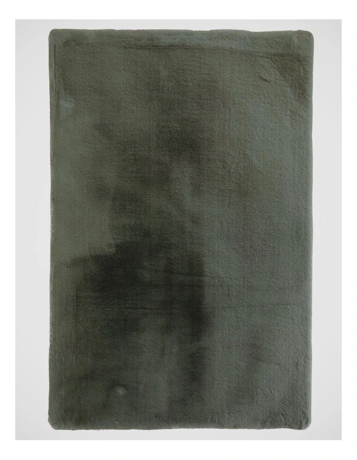 Capital Made Bambi Faux Fur Green Polyester 160x230cm image 1