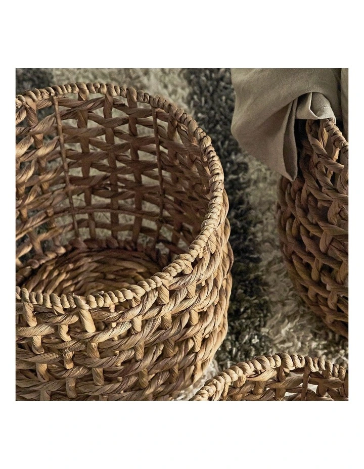 Open Weave Water Hyacinth Baskets Set of 3 in Brown image 6