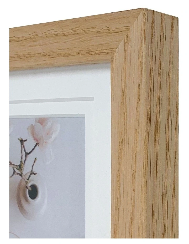 Australian Made Timber Photo Frame 11x14"/8x10" in Natural Oak image 3