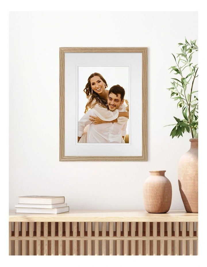 Australian Made Timber Photo Frame 12x16"/8x12" in Natural Oak image 2