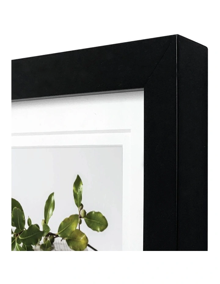 Australian Made Gallery Wall Set M (7 Frames) in Black image 4