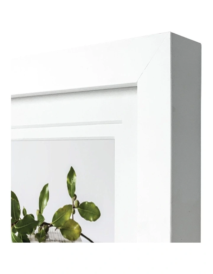 Australian Made Timber Photo Frame 11x14"/8x10" in White image 3