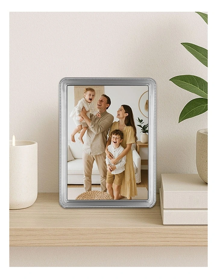 Heirloom Beaded Metal Photo Frame 5x7 inch 2 Pack in Silver image 2