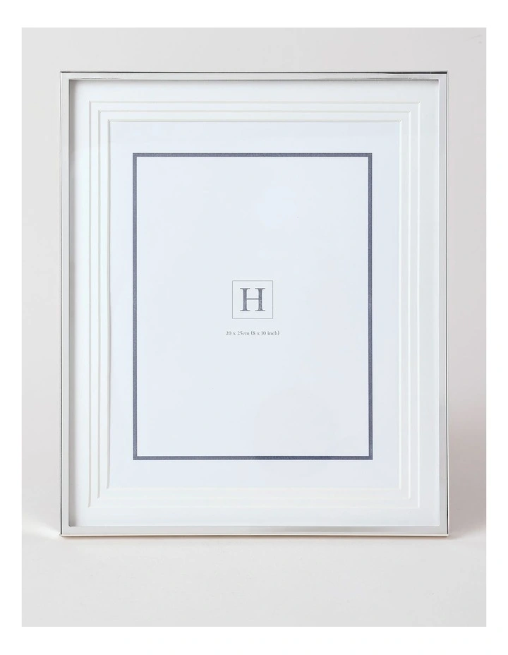 Triple Matte Look Frame 20x25 in Silver image 1