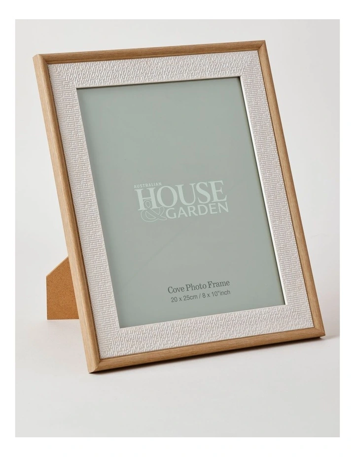 Cove Photo Frame 20x25cm in Brown image 2