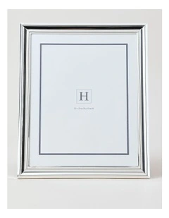 Crest Bevel Metal Photo Frame 20x25cm in Silver