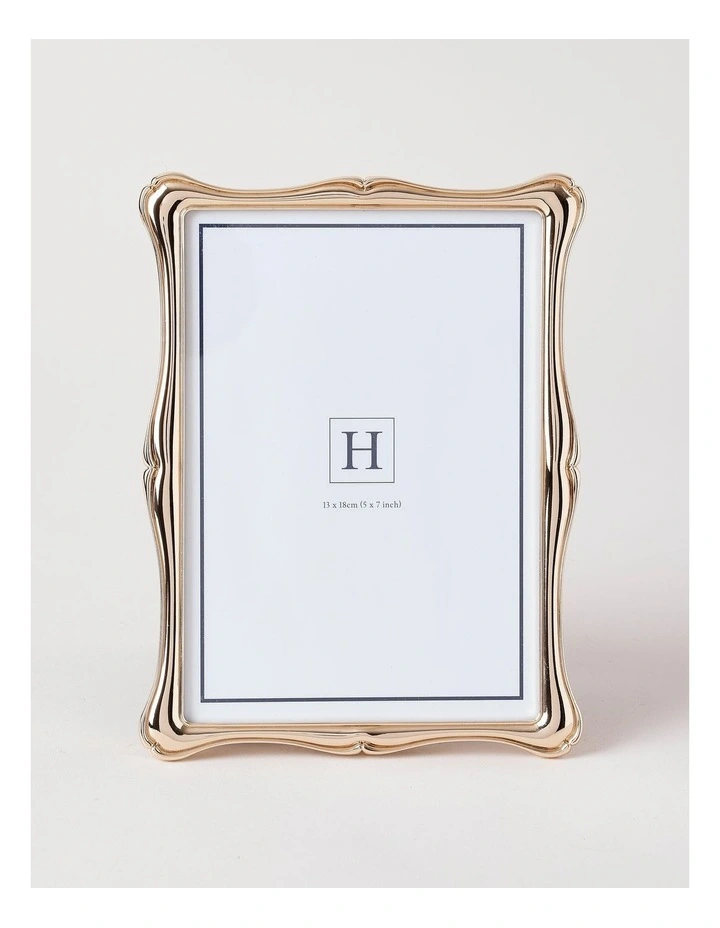 Vienna Photo Frame 13x18cm in Gold image 1