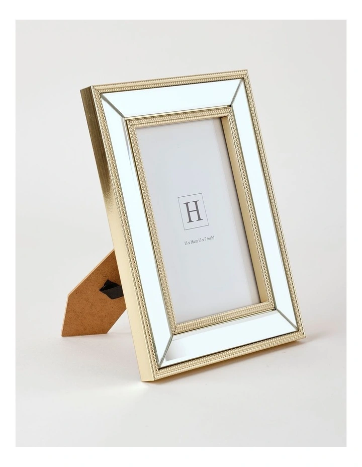 Diana Mirrored Frame 13x18cm in Gold image 2
