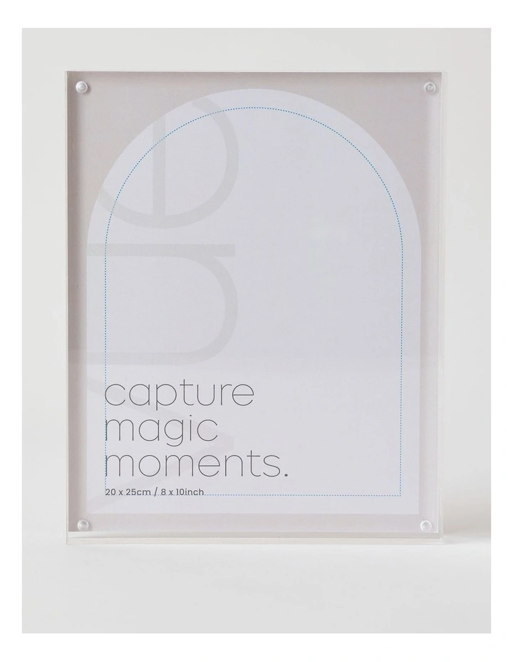 Acrylic 20x25cm Frame in Clear image 1