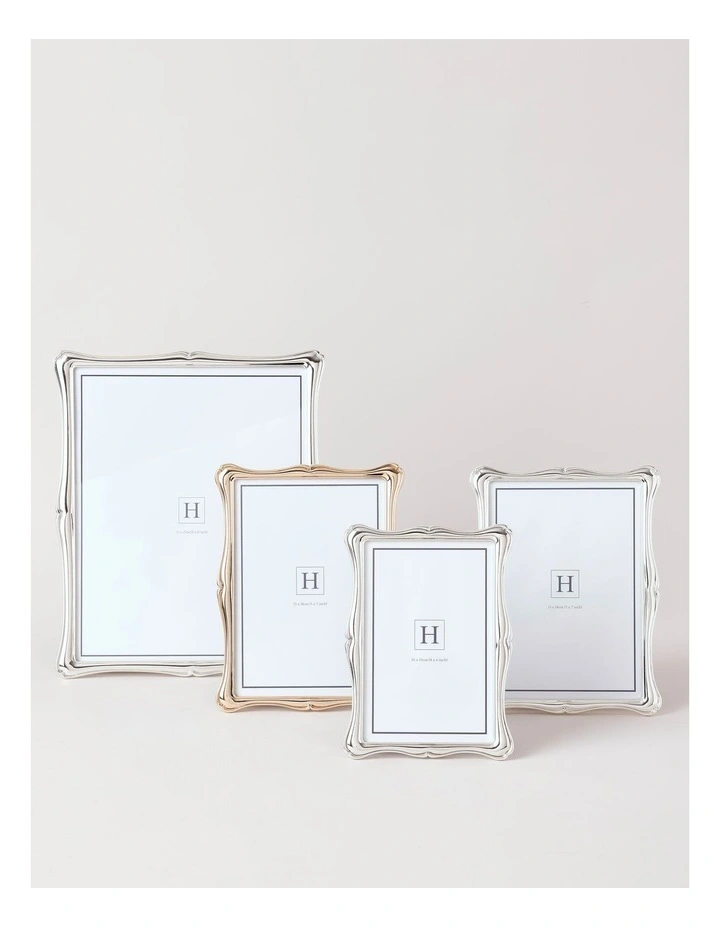 Vienna Photo Frame 20x25cm in Silver image 4