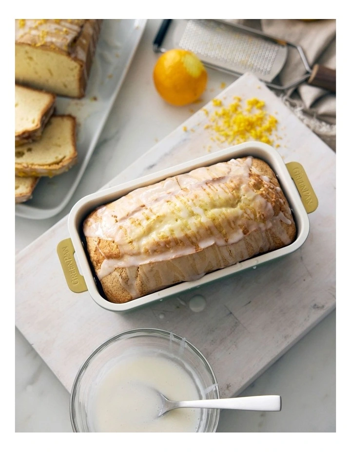 Reserve Loaf Pan 23cm with handles PFAS-free ceramic non-stick in Sage image 4