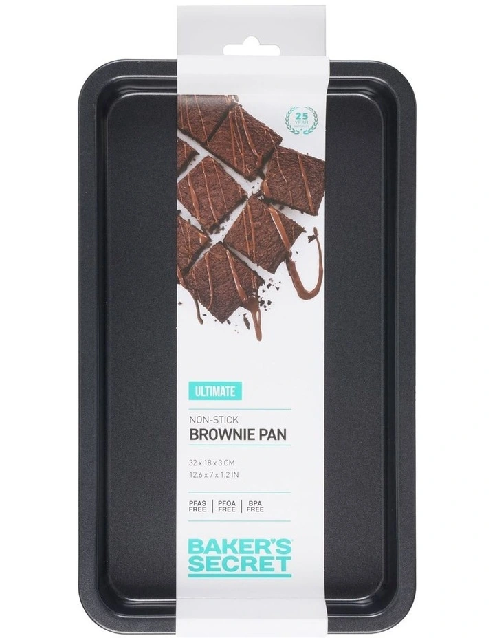 Ultimate Non-Stick Brownie Pan 32x18cm in Black image 4