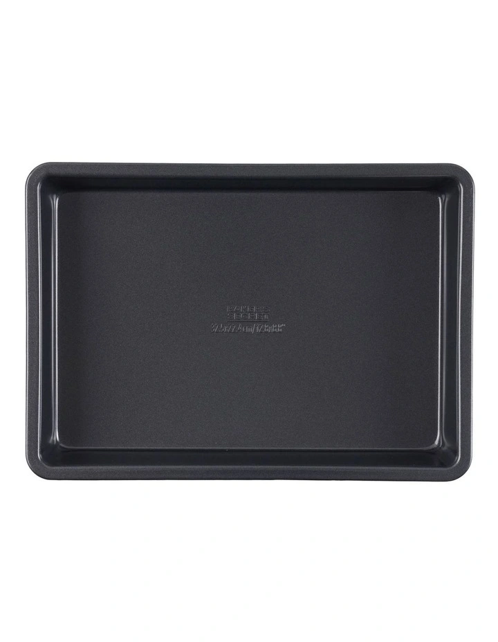 Ultimate Non-Stick Medium Roasting Pan 33x22.5cm in Black image 2