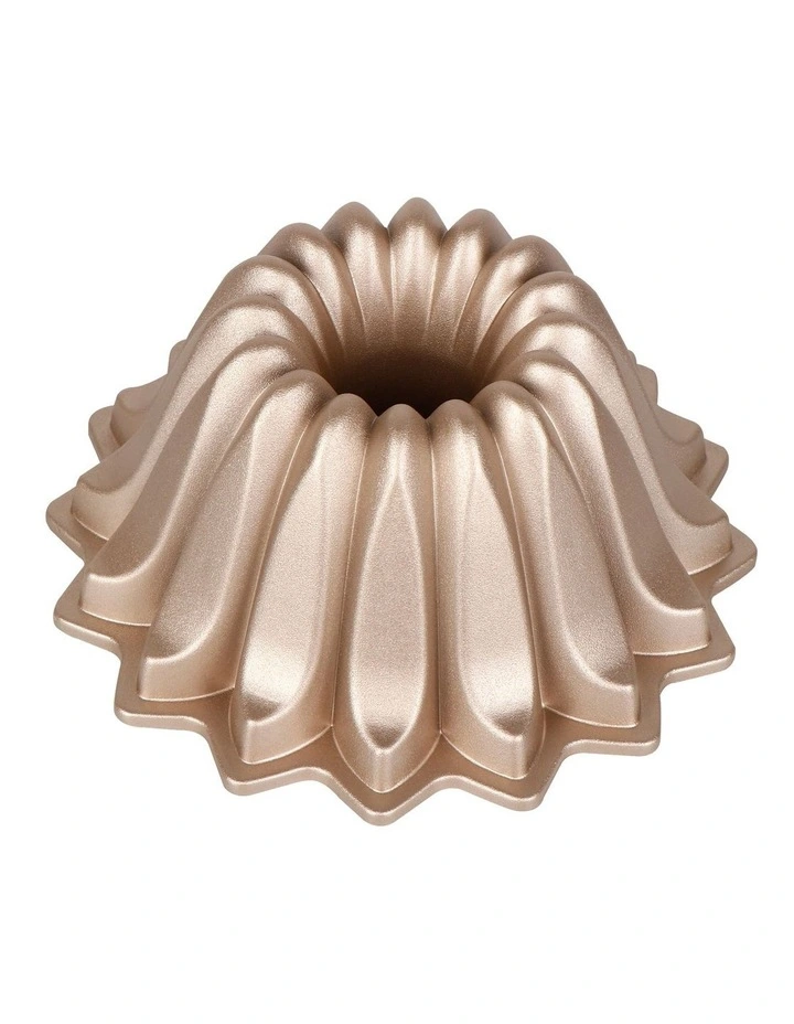 Spring Water Fluted Pan 21.5x10.7cm in Champagne image 1