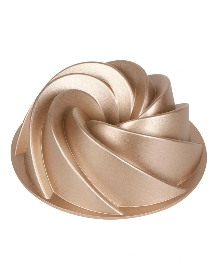 Marissa Non-Fluted Pan 22.5x9cm in Champagne image 1