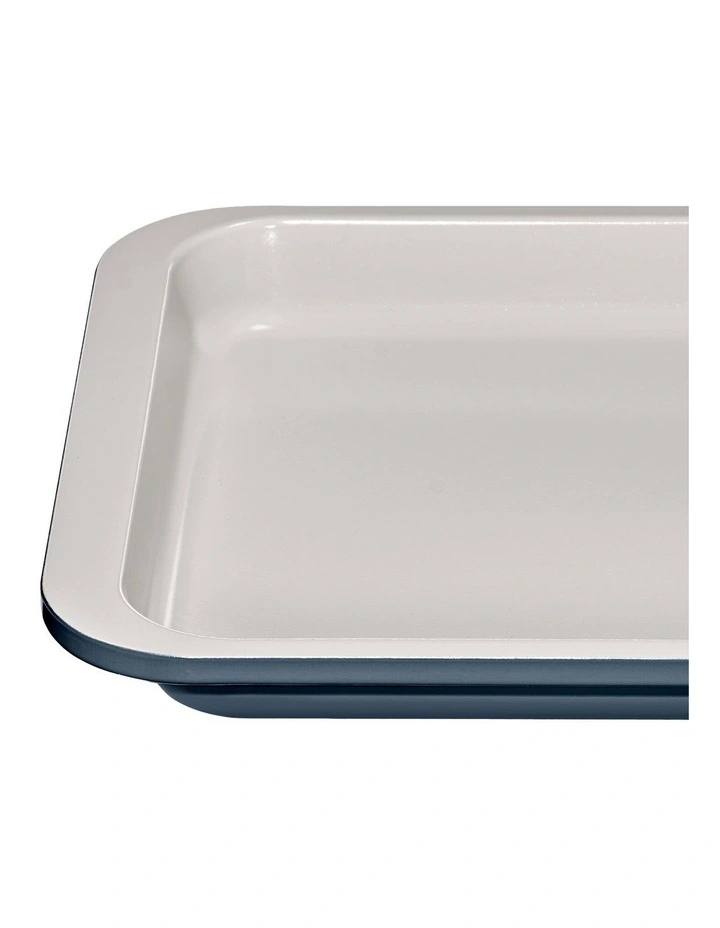 Quarter Sheet Pan image 4