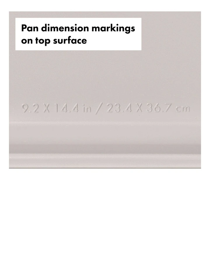 Jelly Roll Pan image 5