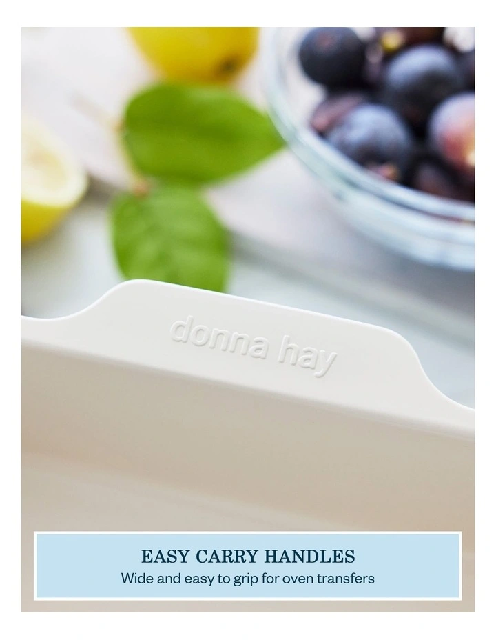Donna Hay by GreenPan Square Cake Pan, 20cm image 6