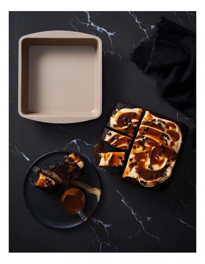 Ceramabake Cleverstack 6 Piece Bakeware Set image 2