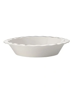 Fluted Pie Dish in White