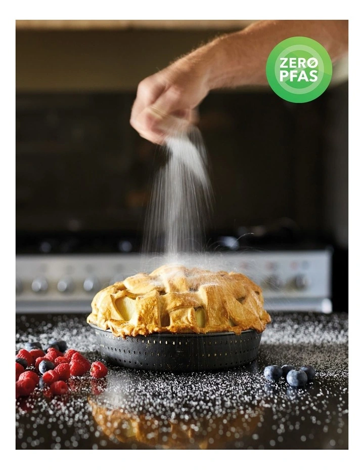 Crusty Bake Deep Pie/Tart Tin 24cm in Carbon image 4
