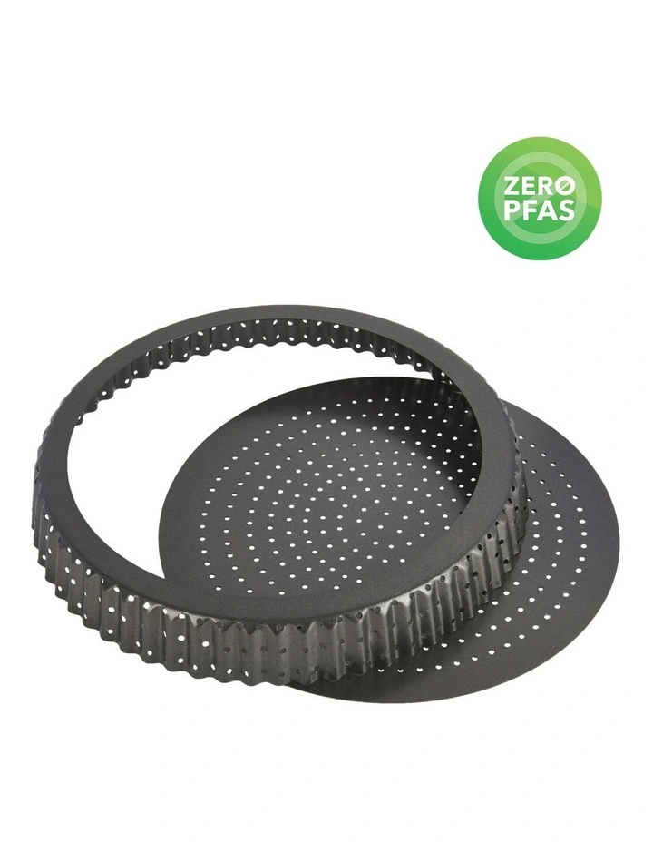 Crusty Bake Loose Base Round Flan/Quiche Pan 25cm in Carbon image 3
