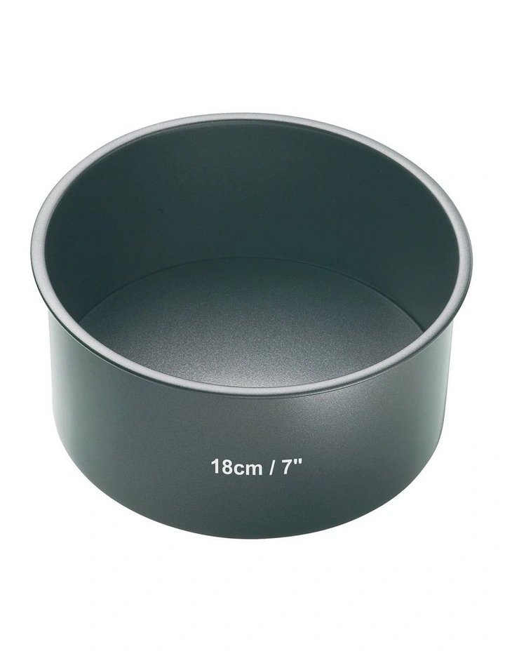 Heavy Base Loose Round Deep Cake Pan 18cm in Carbon image 1