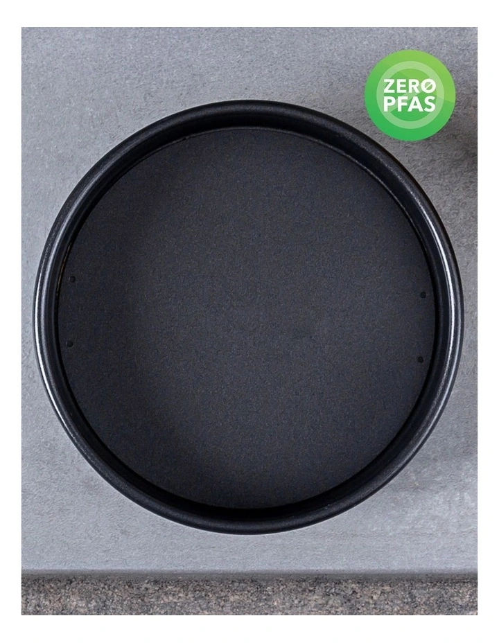 Heavy Base Loose Round Deep Cake Pan 18cm in Carbon image 3