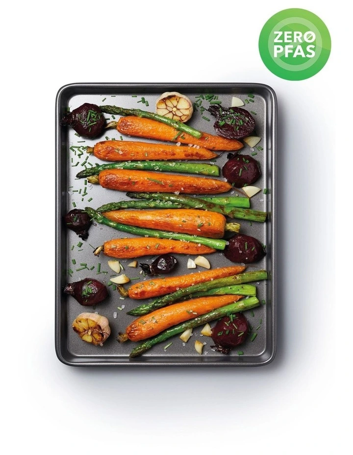 Heavy Base Oven Tray Carbon 39x27cm image 5