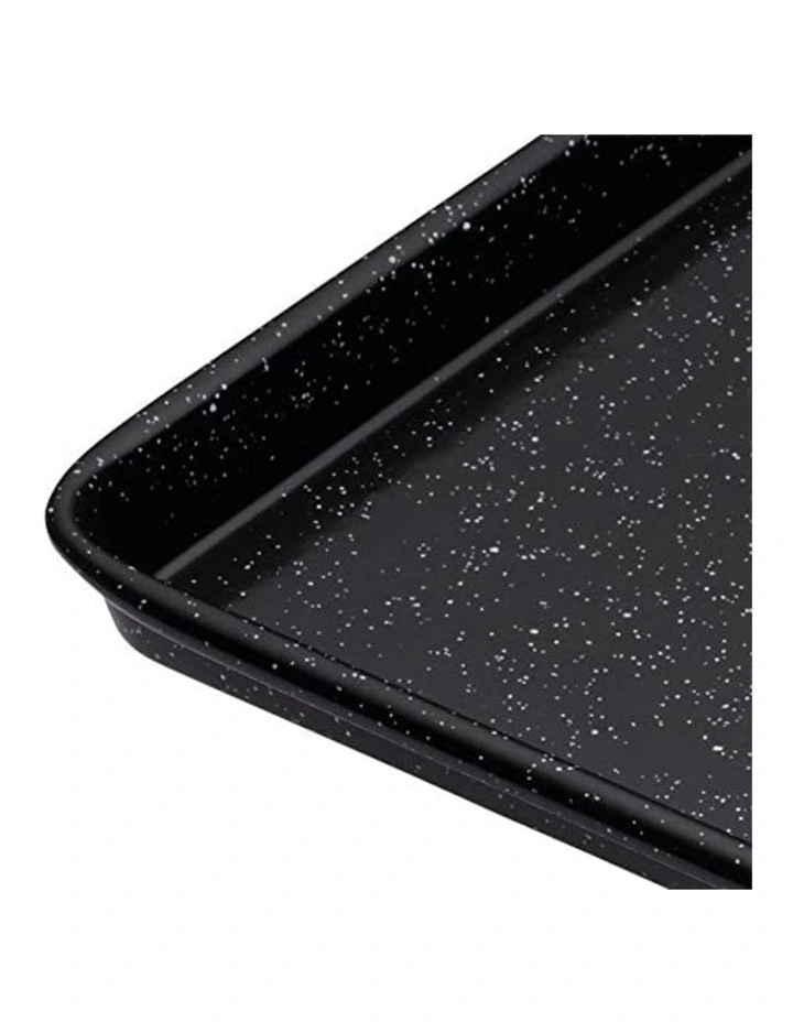 Pro Vitreous Enamel Baking Tray 39x27cm in Carbon image 2