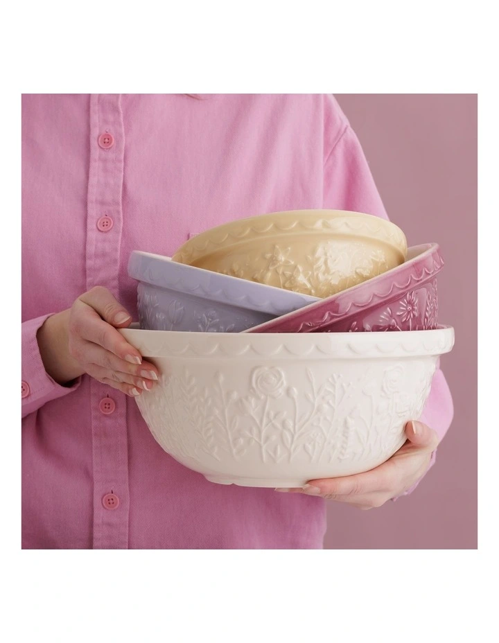 In The Meadow Daffodil Mixing Bowl 21cm/1.1 L in Yellow image 4