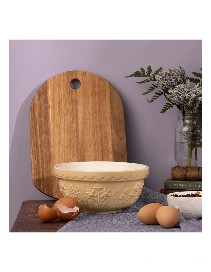 In The Meadow Daffodil Mixing Bowl 21cm/1.1 L in Yellow image 5