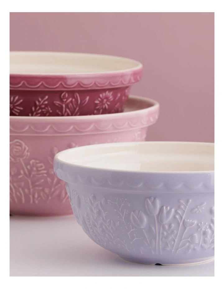 The Meadow Mixing Bowl 24cm/2L in Lilac image 3