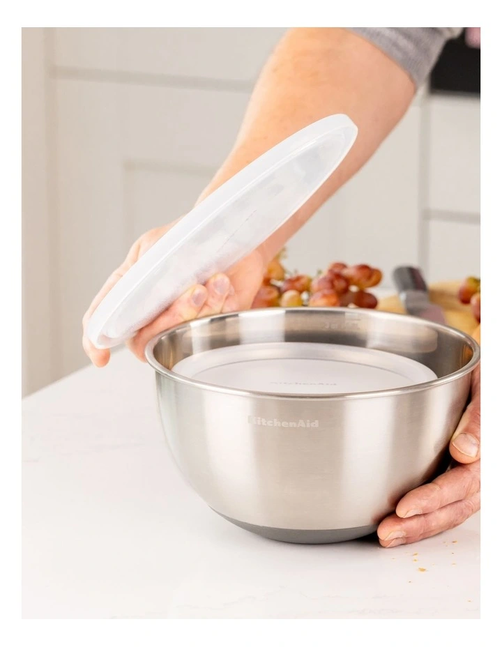 Mixing Bowls With Lids Set 2 in Silver image 3