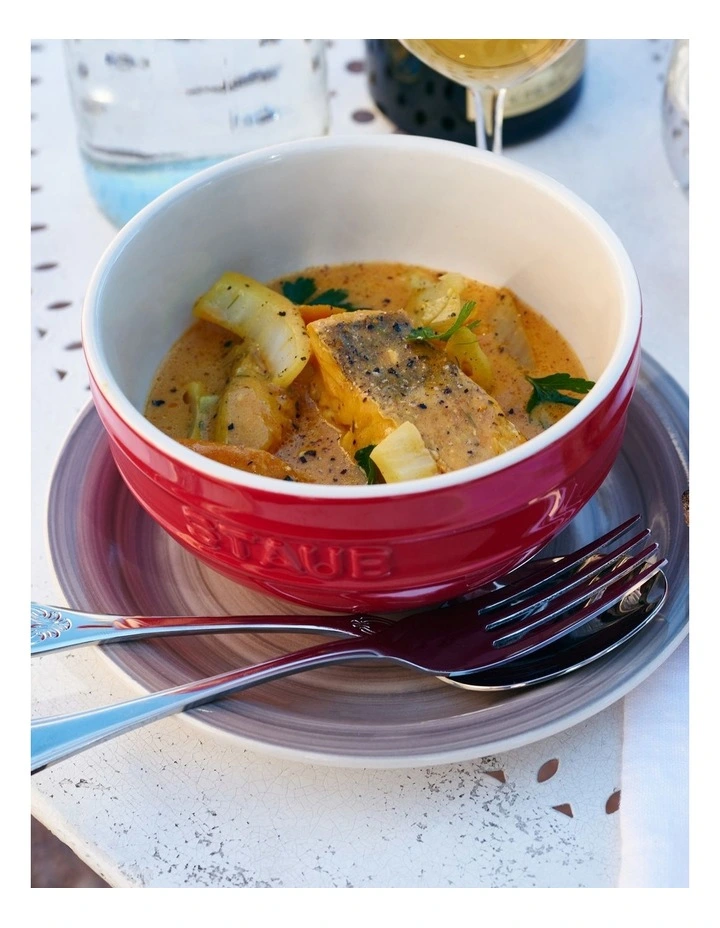 Ceramic Round Bowl 14cm in Cherry Red image 2