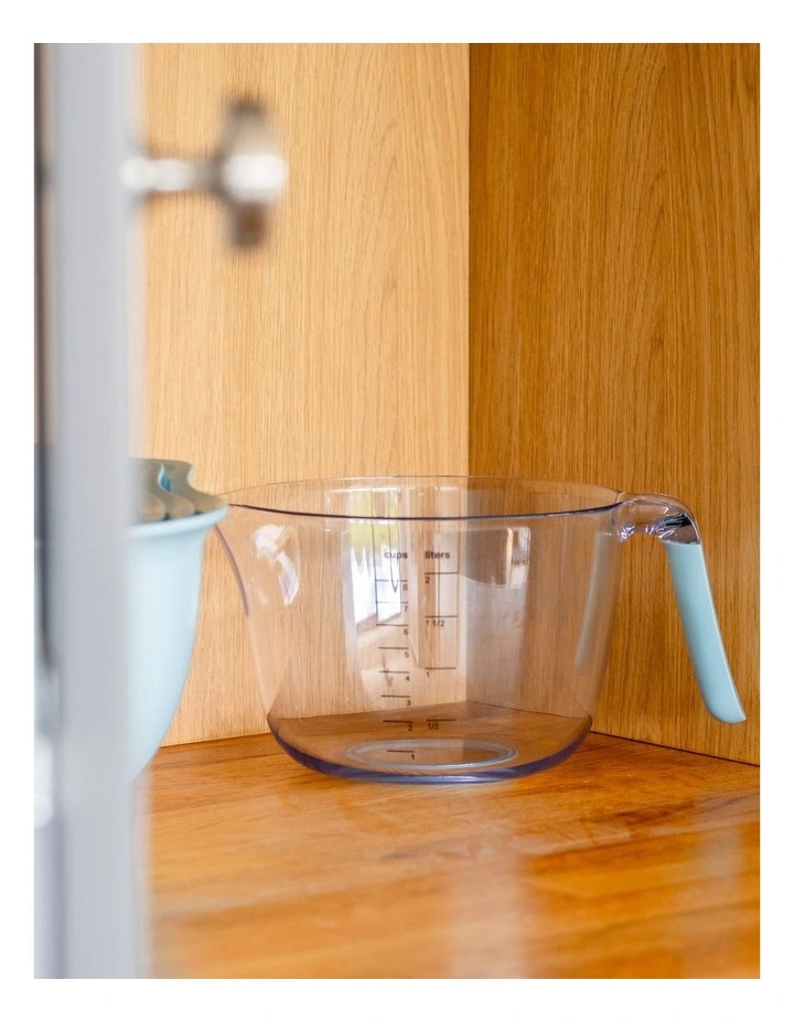 Mixing and Measuring Bowl with Handle Mineral Water image 4