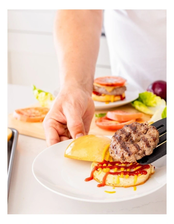 Slotted Turner in Empire Red image 4