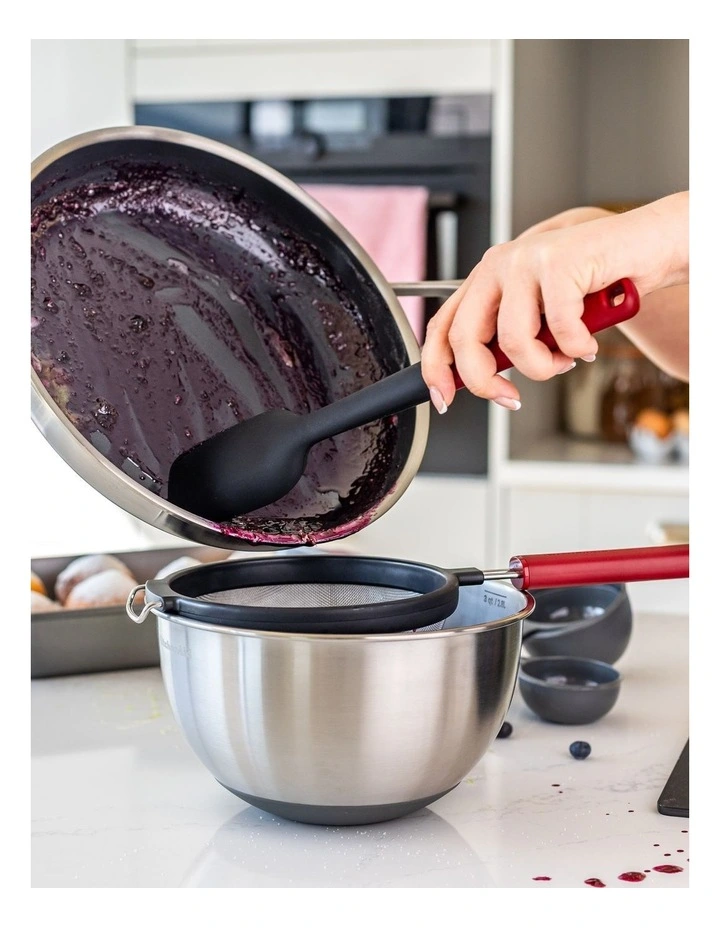 Spoon Spatula in Empire Red image 3