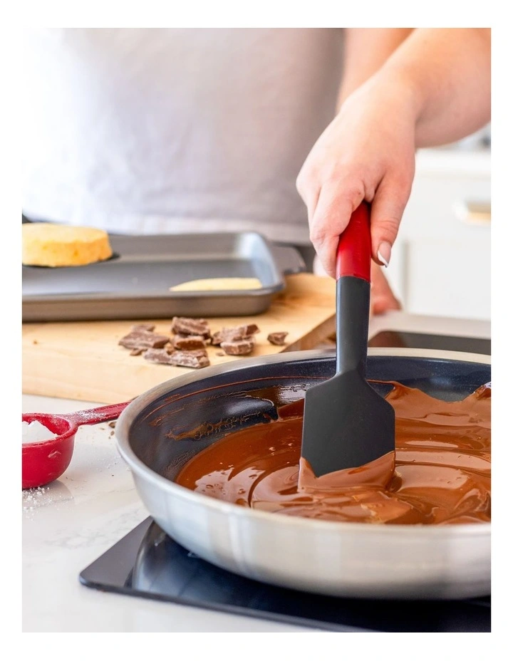 Scraper Spatula in Empire Red image 3