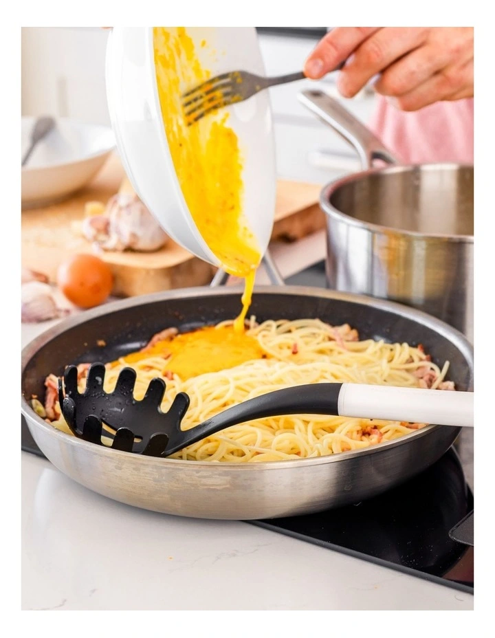 Pasta Spoon in Porcelain image 4