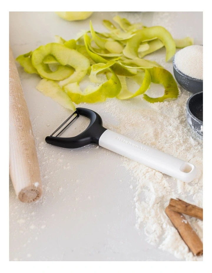 Y Peeler in Porcelain image 3