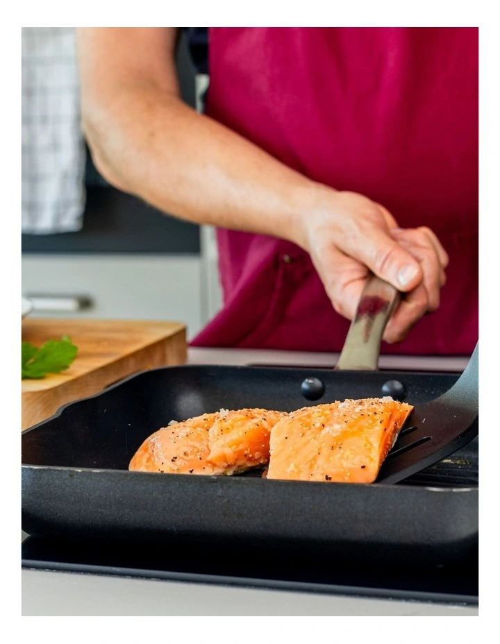 Soft Grip Slotted Turner Mineral Water image 5