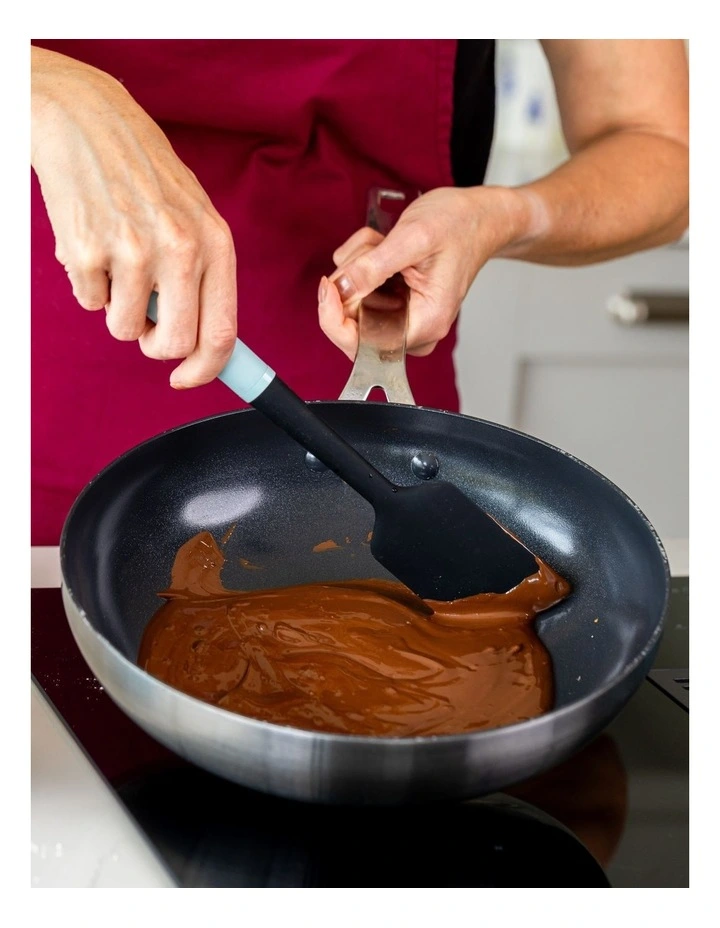 Soft Grip Scraper Spatula Mineral Water image 5