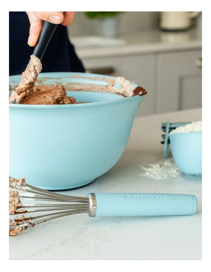 Soft Grip Utility Whisk Mineral Water image 4