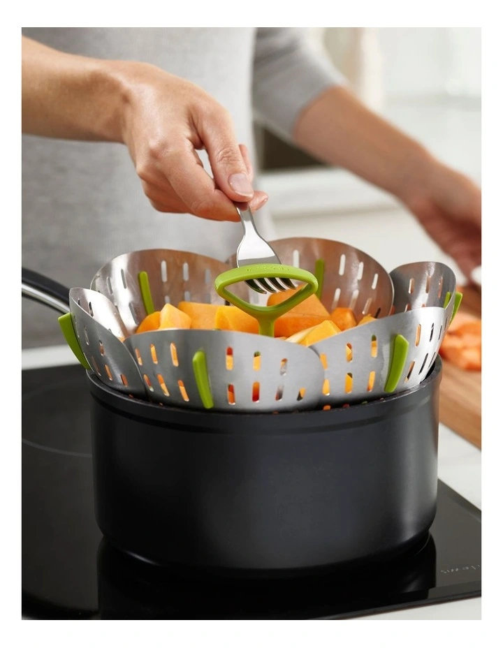 Bloom Steel Folding Steamer Basket in Green image 4