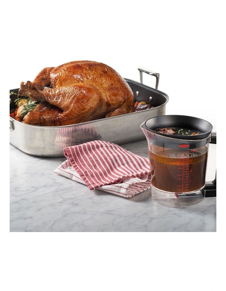 Gravy Fat Separator 4 Cup/ 1L in Black image 7
